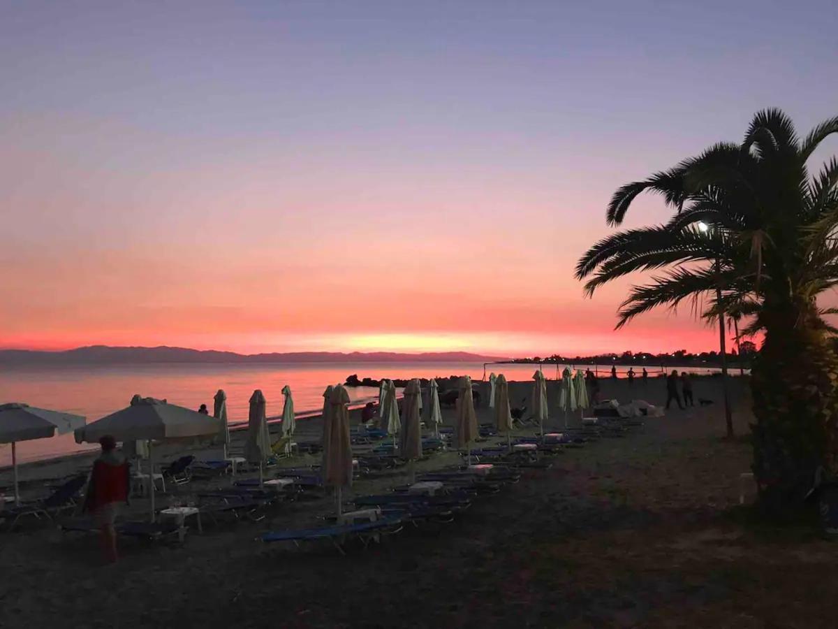 Aigeas Camping Nea Kallikrateia Bagian luar foto